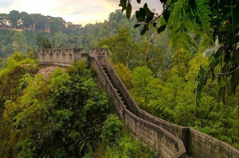 The Great Wall Janjang Koto Gadang